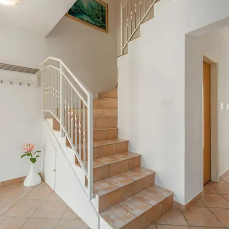Haus Viktoria In Mit Garten In Strandnaehe Tatil Evi